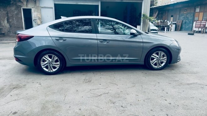 Hyundai Elantra 2019, 103,715 km - 2.0 л - Bakı