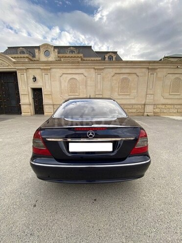 Mercedes E 220 2007, 364,000 km - 2.2 l - Bakı
