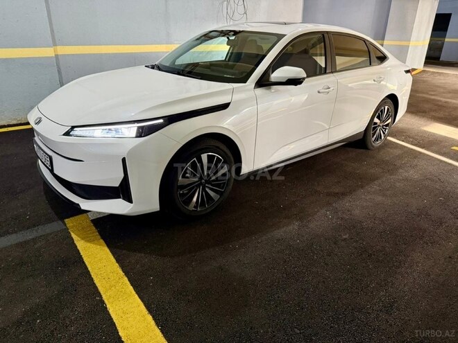 Changan Qiyuan A05 2025, 3,000 km - 1.5 л - Bakı