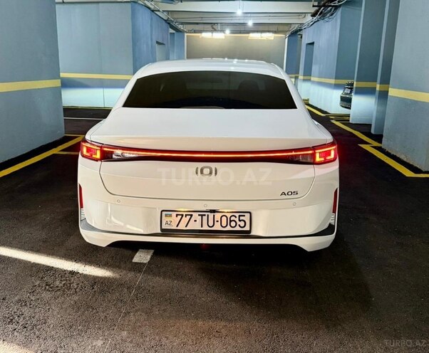 Changan Qiyuan A05 2025, 3,000 km - 1.5 л - Bakı