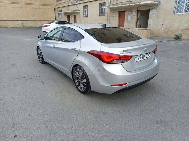 Hyundai Elantra 2015, 219,000 km - 1.8 л - Bakı