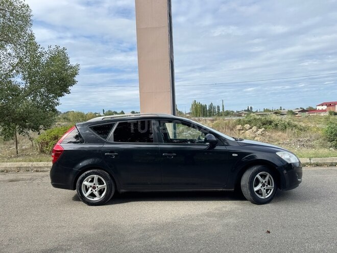 Kia  2008, 322,864 km - 1.4 l - Quba