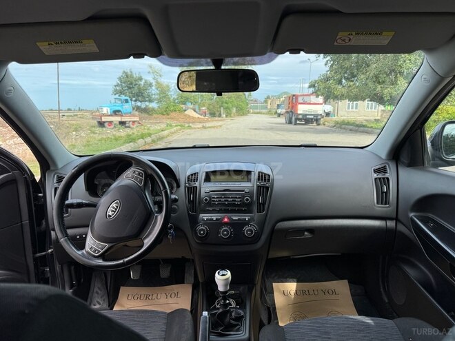 Kia  2008, 322,864 km - 1.4 l - Quba