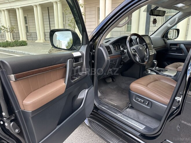 Toyota Land Cruiser 2019, 84,000 km - 4.0 l - Bakı