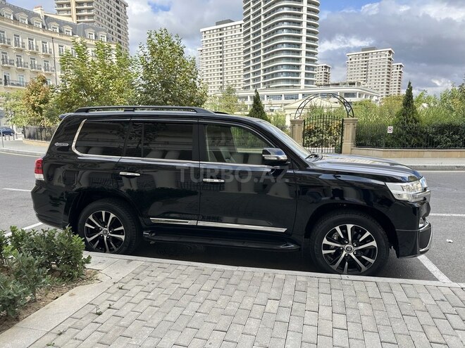 Toyota Land Cruiser 2019, 84,000 km - 4.0 l - Bakı