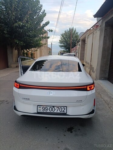 Changan Qiyuan A05 2025, 24,000 km - 1.5 л - Bakı