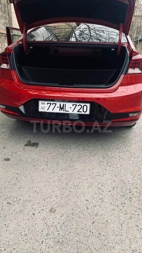 Hyundai Elantra 2019, 61,000 km - 2.0 l - Bakı