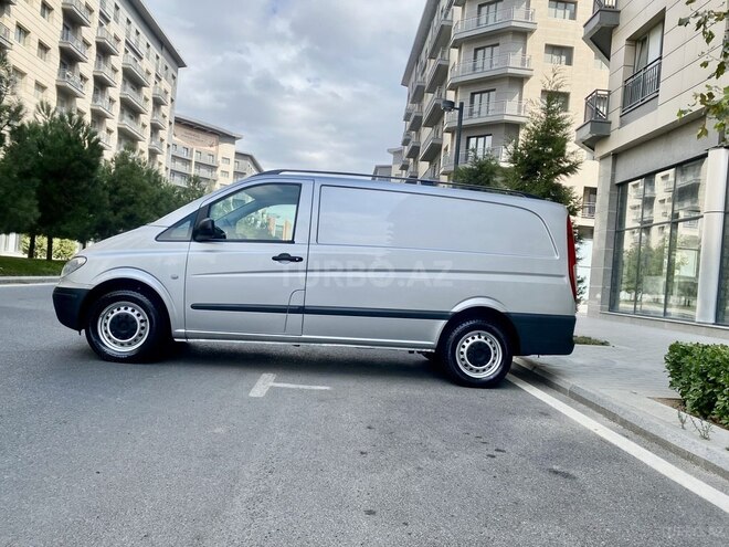 Mercedes  2010, 242,000 km - 2.1 l - Bakı