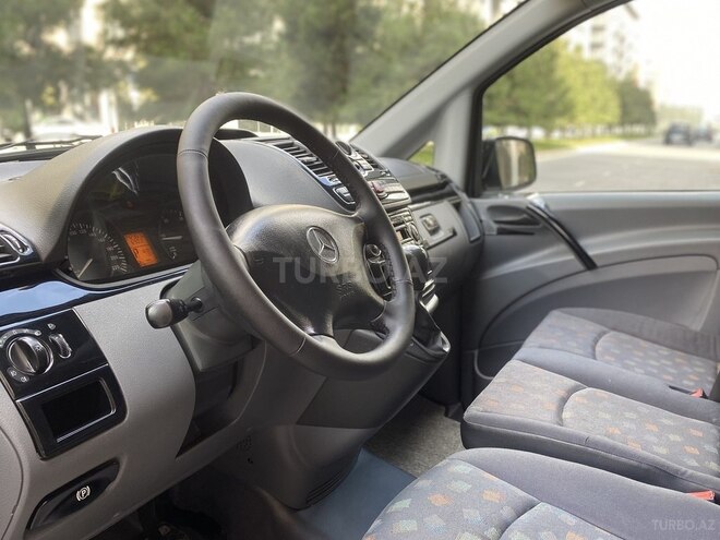 Mercedes  2010, 242,000 km - 2.1 l - Bakı