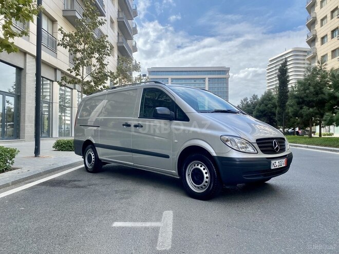 Mercedes  2010, 242,000 km - 2.1 l - Bakı