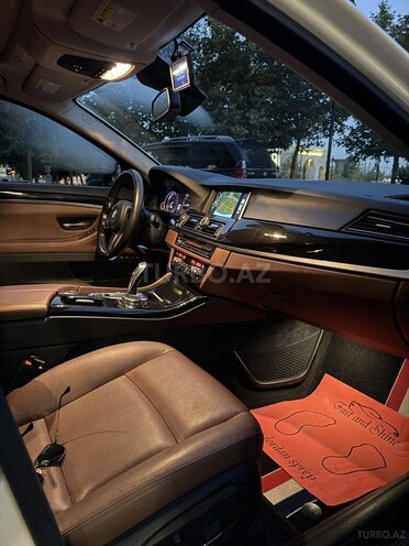 BMW 520d-6