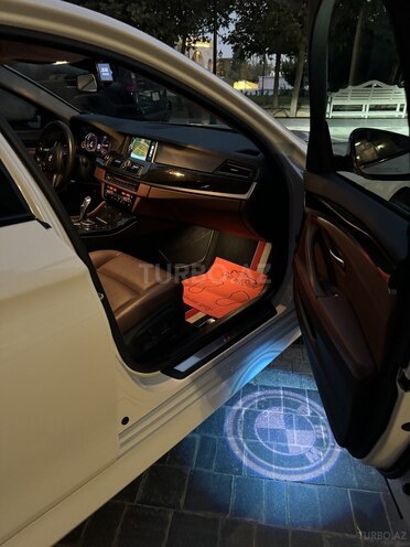 BMW 520d-11