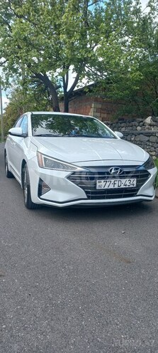 Hyundai Elantra 2019, 131,162 km - 2.0 l - Qax