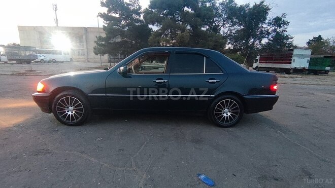 Mercedes C 230 1998, 527,865 km - 2.3 l - Bakı