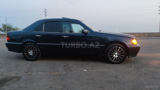 Mercedes C 230 1998, 527,865 km - 2.3 l - Bakı