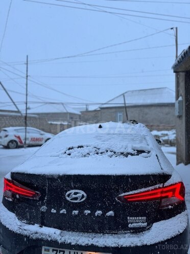 Hyundai Elantra 2019, 88,000 km - 2.0 л - Bakı
