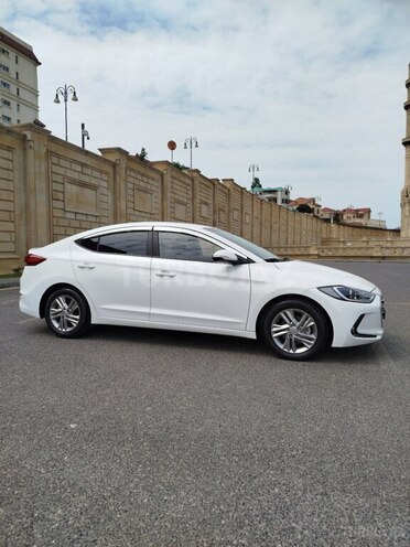 Hyundai Avante 2018, 151,000 km - 1.6 l - Bakı