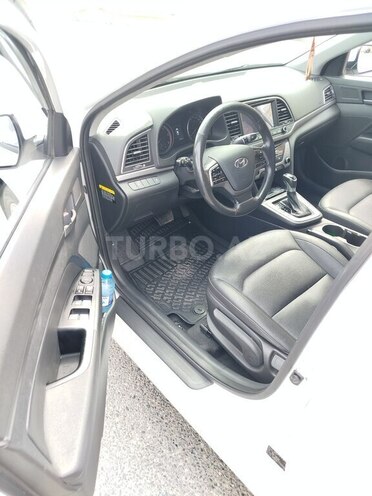 Hyundai Avante 2018, 151,000 km - 1.6 l - Bakı