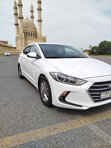 Hyundai Avante 2018, 151,000 km - 1.6 l - Bakı