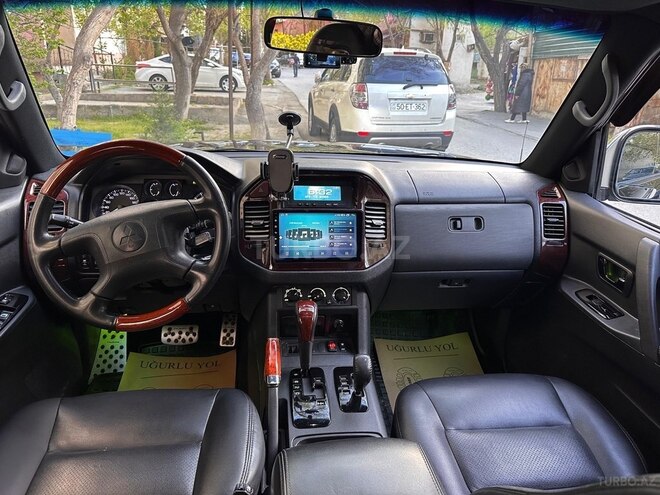 Mitsubishi Pajero 2006, 174,000 km - 3.0 l - Sumqayıt