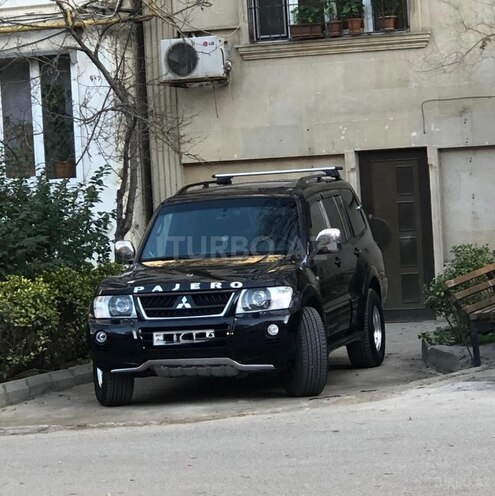 Mitsubishi Pajero 2006, 174,000 km - 3.0 l - Sumqayıt