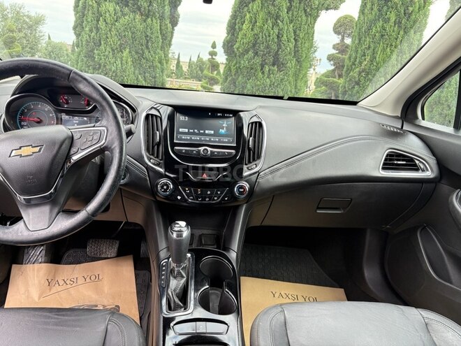 Chevrolet Cruze 2017, 157,000 km - 1.4 l - Gəncə