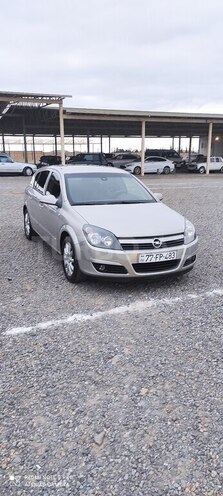 Opel Astra 2005, 293,000 km - 1.4 l - Yevlax