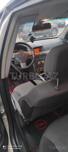 Opel Astra 2005, 293,000 km - 1.4 l - Yevlax