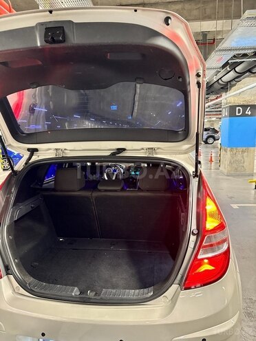 Hyundai i30 2008, 278,000 km - 1.6 l - Bakı