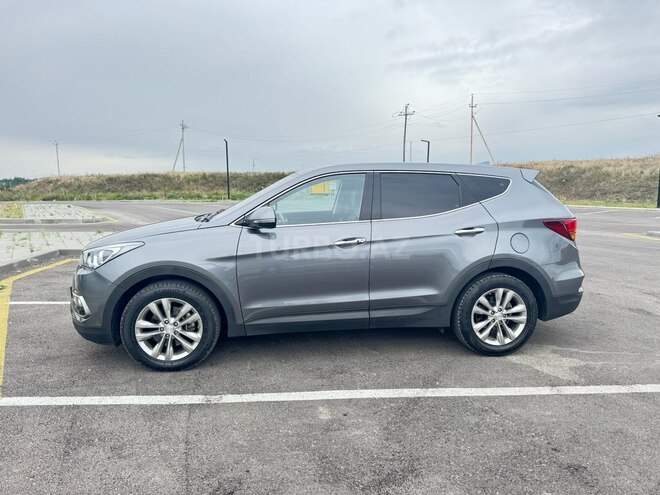 Hyundai Santa Fe 2016, 213,400 km - 2.0 l - Qusar
