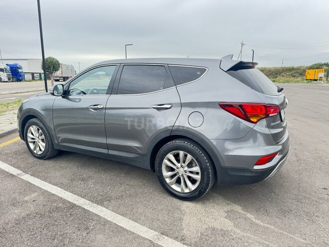 Hyundai Santa Fe 2016, 213,400 km - 2.0 l - Qusar