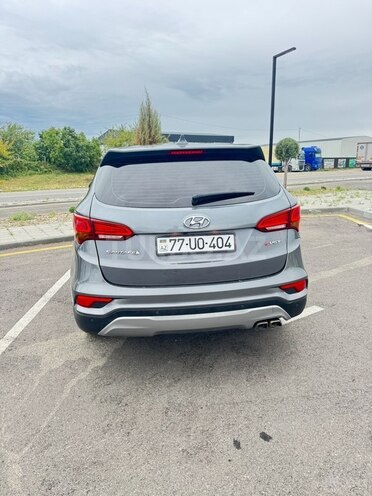 Hyundai Santa Fe 2016, 213,400 km - 2.0 l - Qusar