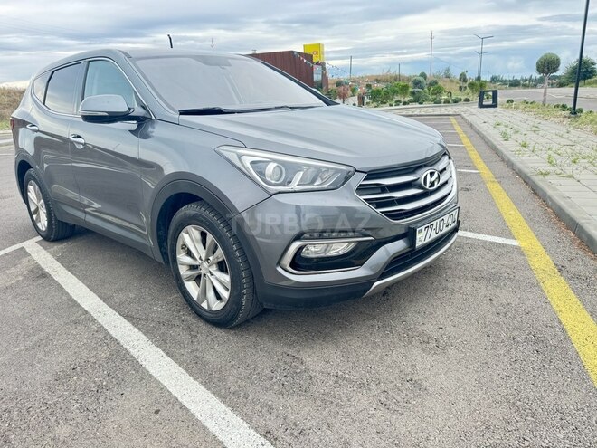 Hyundai Santa Fe 2016, 213,400 km - 2.0 l - Qusar