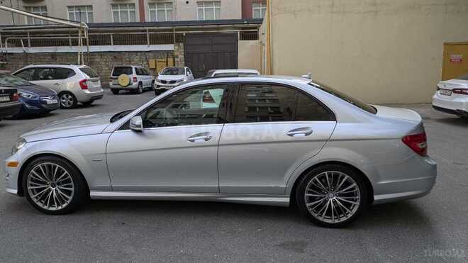 Mercedes C 250 2011, 200,000 km - 1.8 l - Bakı