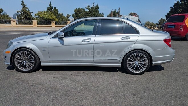 Mercedes C 250 2011, 200,000 km - 1.8 l - Bakı