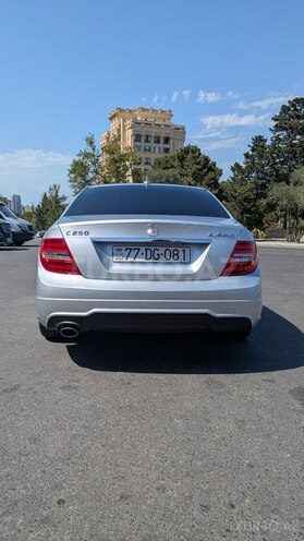 Mercedes C 250 2011, 200,000 km - 1.8 l - Bakı