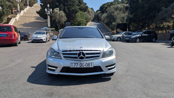Mercedes C 250 2011, 200,000 km - 1.8 l - Bakı