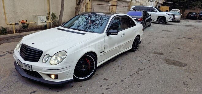 Mercedes E 320 2003, 304,000 km - 3.2 l - Bakı