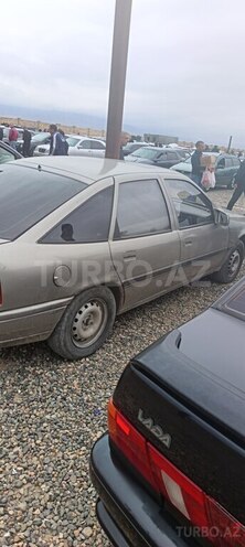 Opel Vectra 1992, 597,531 km - 2.0 l - Gəncə