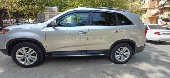 Kia Sorento 2009, 179,000 km - 2.0 l - Bakı