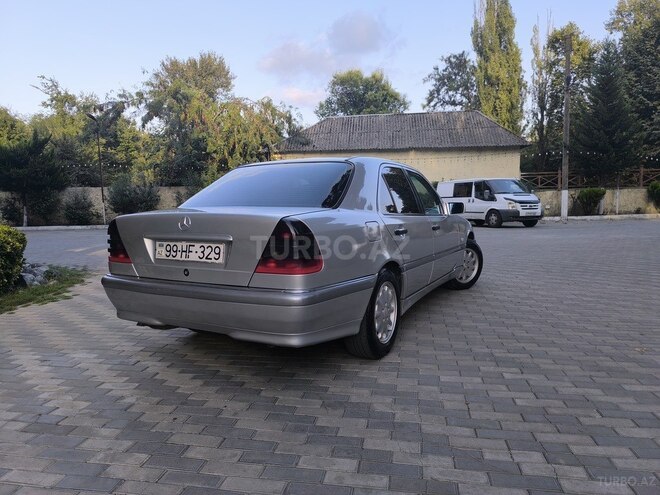 Mercedes C 220 1999, 435,000 km - 2.2 л - Masallı
