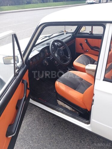 LADA (VAZ) 21011 1979, 100,000 km - 1.3 л - Bakı