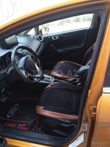 Ford Fiesta 2016, 202,365 km - 1.6 l - Sumqayıt