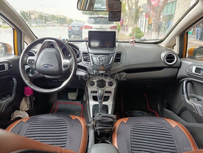 Ford Fiesta 2016, 202,365 km - 1.6 l - Sumqayıt