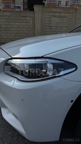 BMW 520 2015, 210,000 km - 2.0 l - Bakı