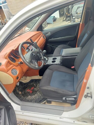 Mitsubishi Airtrek 2001, 400,000 km - 2.0 л - Sumqayıt