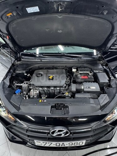Hyundai Elantra 2019, 100,000 km - 2.0 l - Bakı