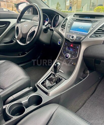 Hyundai Avante 2015, 137,000 km - 1.6 l - Bakı