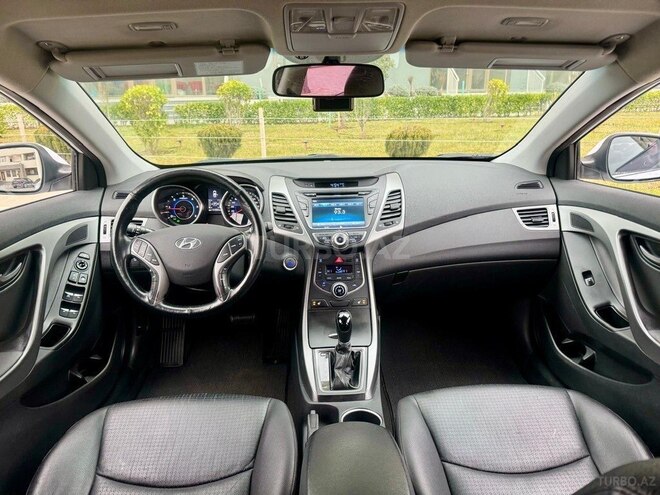 Hyundai Avante 2015, 137,000 km - 1.6 l - Bakı