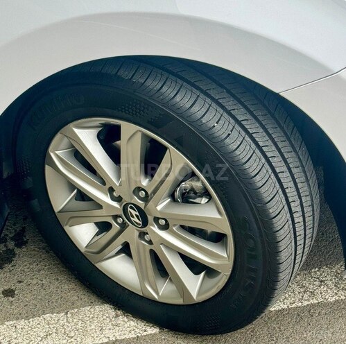 Hyundai Avante 2015, 137,000 km - 1.6 l - Bakı